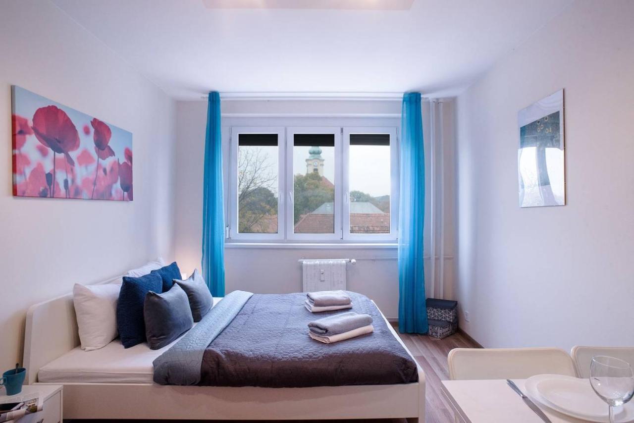 Peaceful, Cozy And New Apartment With Balcony Budapest Exteriör bild