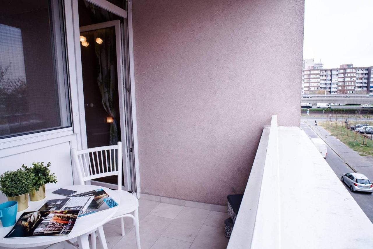 Peaceful, Cozy And New Apartment With Balcony Budapest Exteriör bild