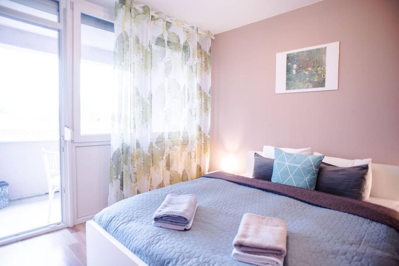 Peaceful, Cozy And New Apartment With Balcony Budapest Exteriör bild