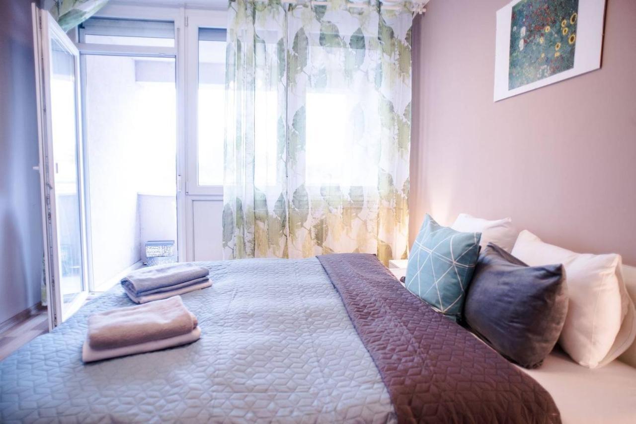 Peaceful, Cozy And New Apartment With Balcony Budapest Exteriör bild