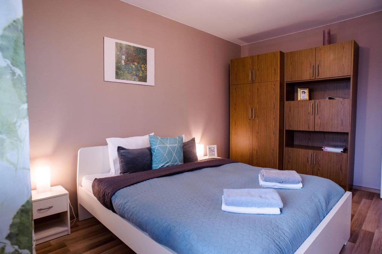 Peaceful, Cozy And New Apartment With Balcony Budapest Exteriör bild