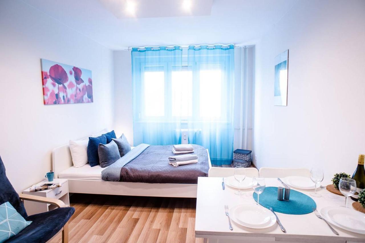 Peaceful, Cozy And New Apartment With Balcony Budapest Exteriör bild